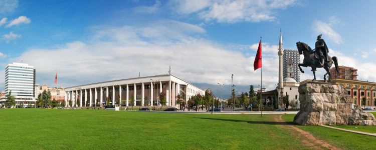 Urlaub Tirana